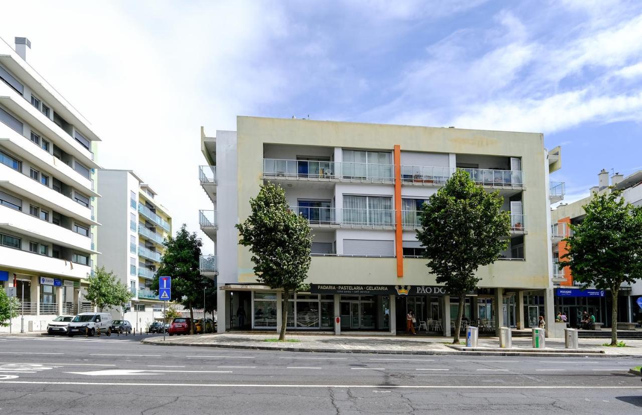 Ellierose Apartment Ponta Delgada  Bagian luar foto