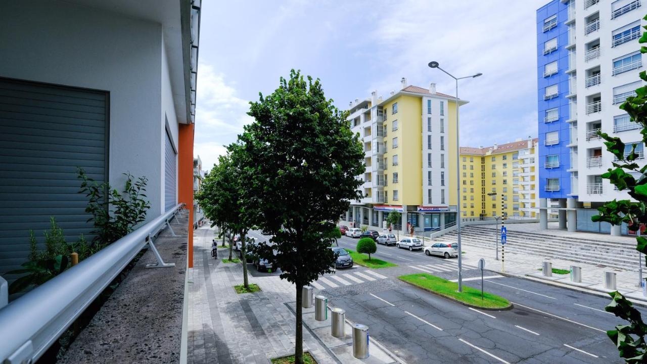 Ellierose Apartment Ponta Delgada  Bagian luar foto