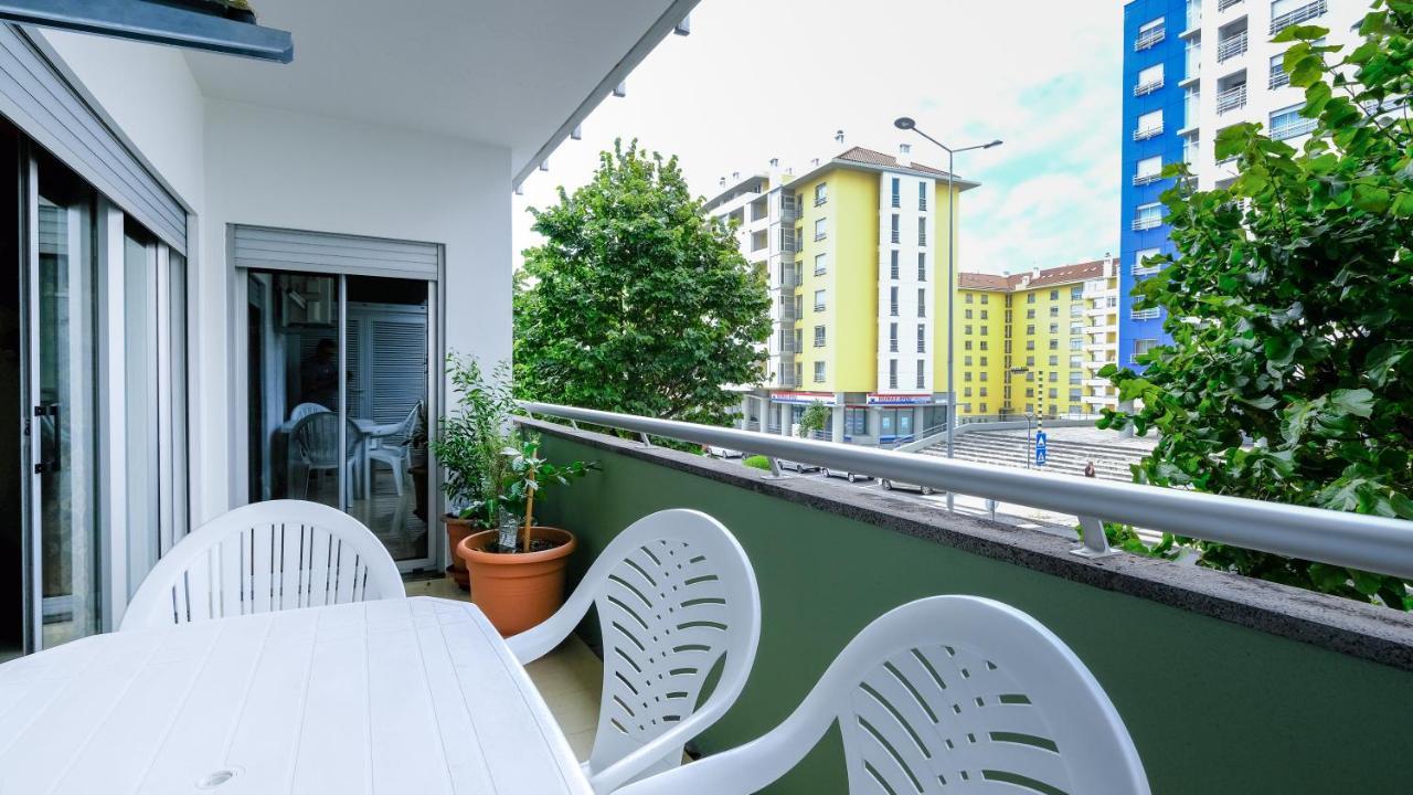 Ellierose Apartment Ponta Delgada  Bagian luar foto