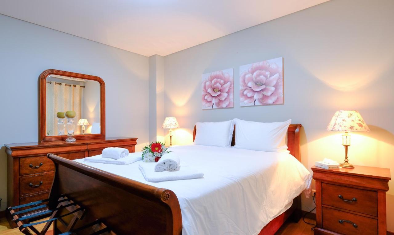 Ellierose Apartment Ponta Delgada  Bagian luar foto
